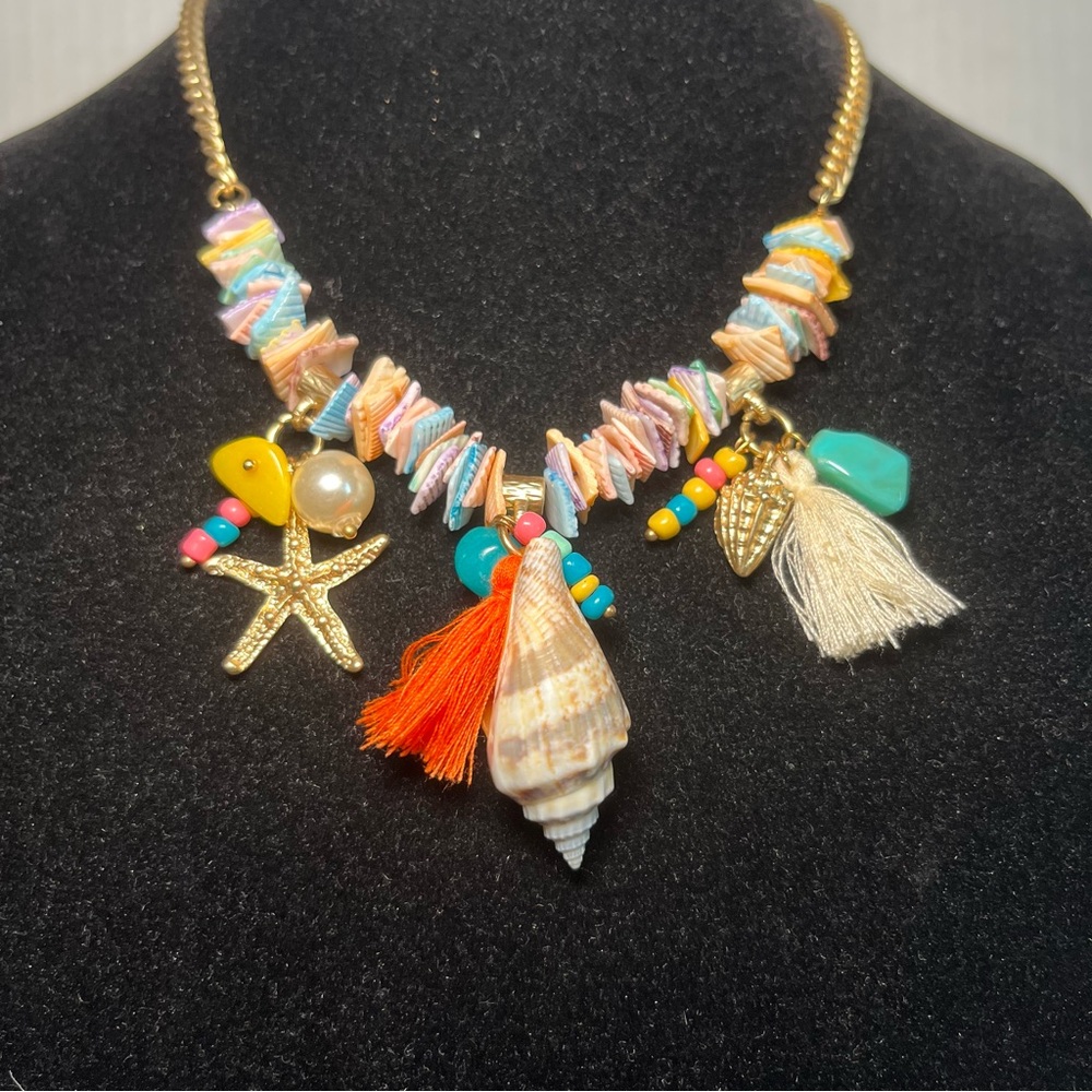 New With Tags Periwinkle Shell & Charms Necklace